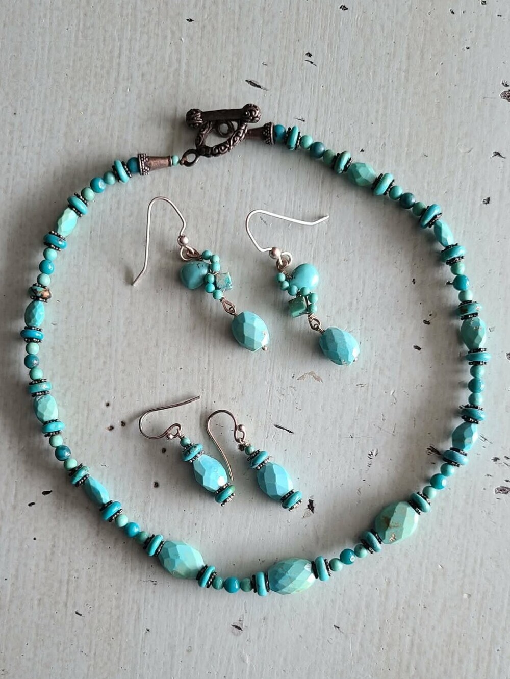 Turquoise Colored Bead Choker Necklace and 2 Pair Earring Set
